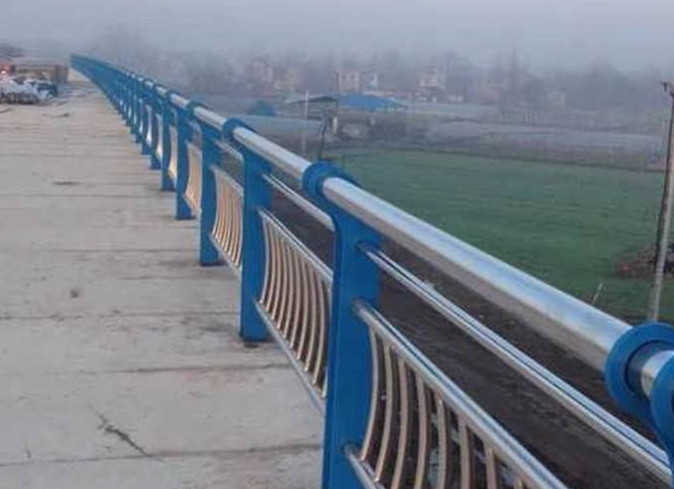大橋橋梁護欄項目